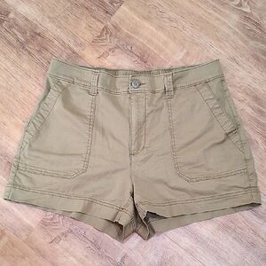 Old Navy Women's Khaki Cargo Shorts